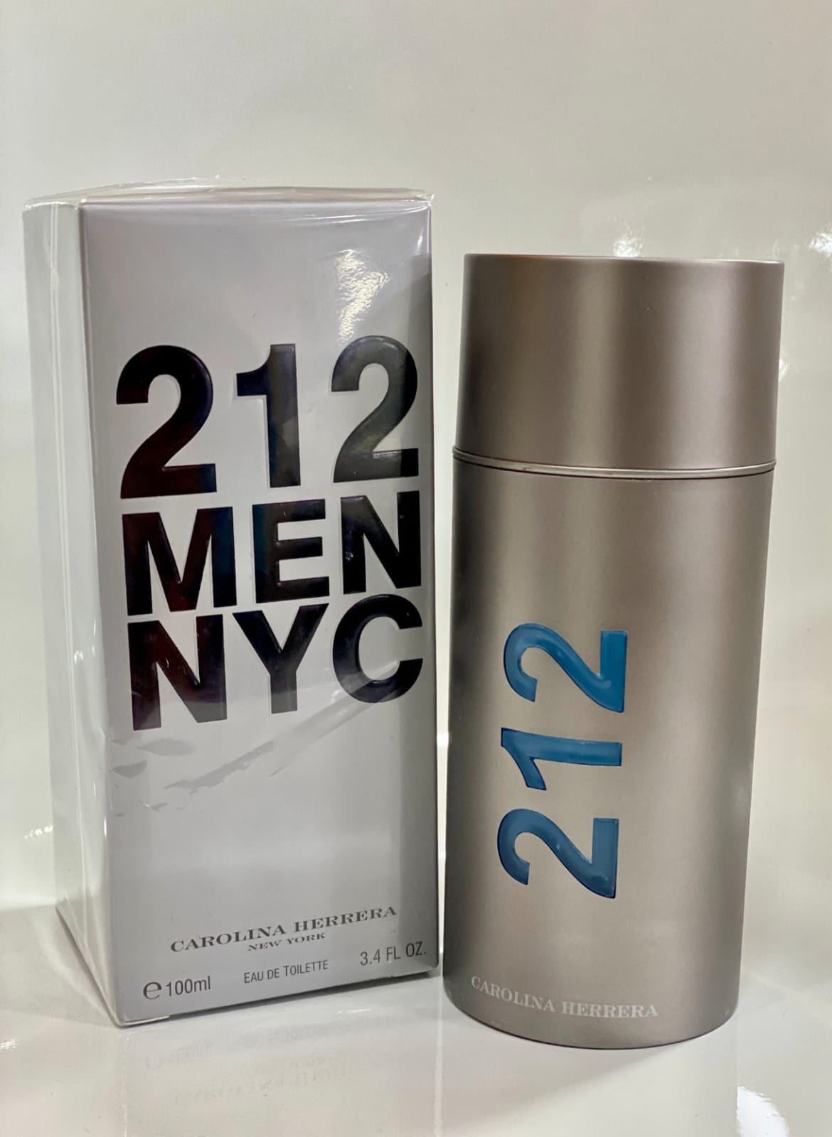 212 Men NYC — Carolina Herrera (100ml)